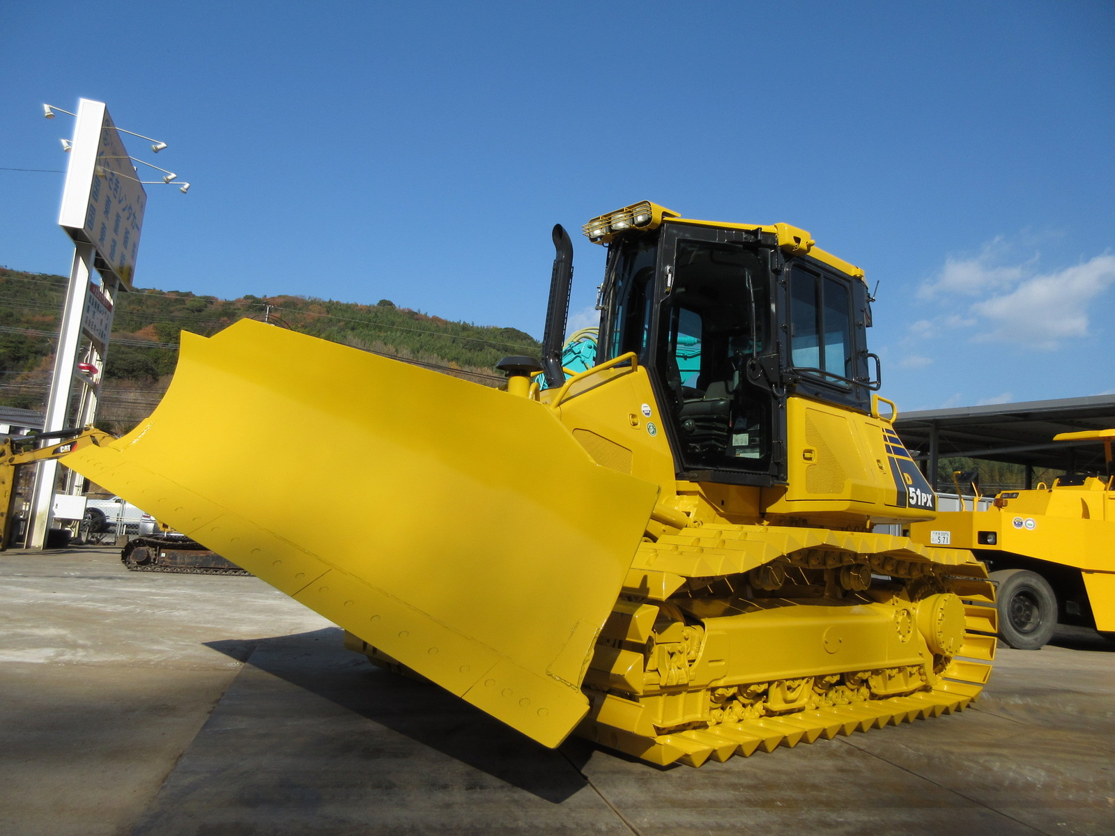 中古建設機械 中古 コマツ KOMATSU ブルドーザ  D51PX-22