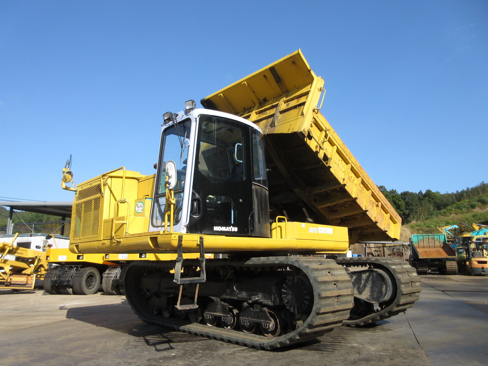 中古建設機械 中古 コマツ KOMATSU クローラ・キャリア クルクルキャリア・全旋回キャリアダンプ CD110R-1