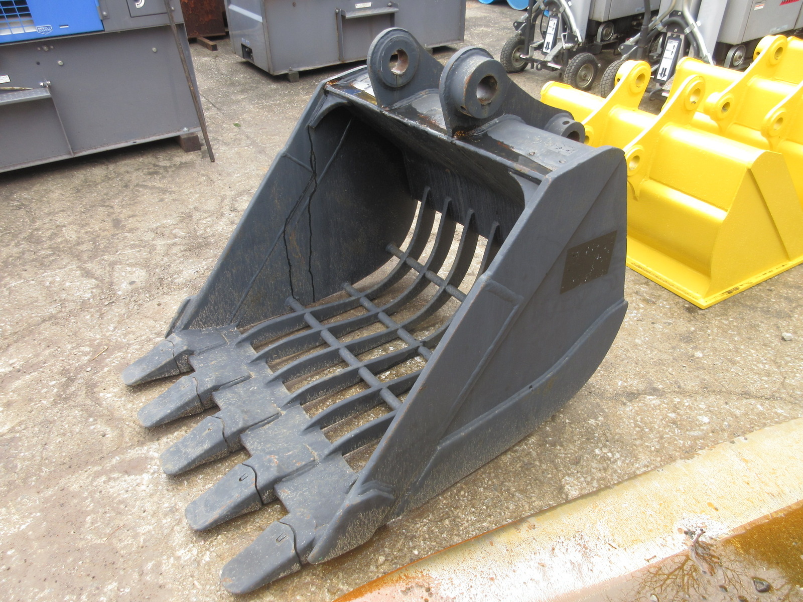 Used Construction Machine Used KOMATSU KOMATSU Skeleton bucket  PC138Skeleton bucket