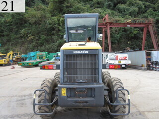 中古建設機械 中古 コマツ KOMATSU モーターグレーダー アーティキュレート式 GD405A-3E0