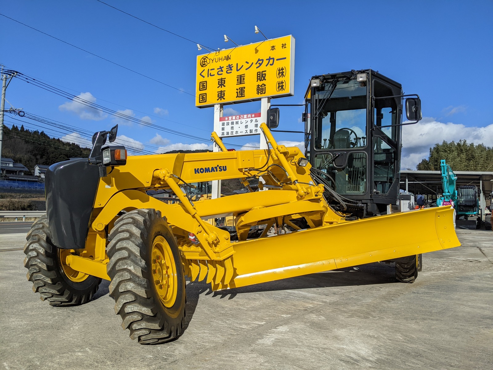 中古建設機械 中古 コマツ KOMATSU モーターグレーダー アーティキュレート式 GD405A-3