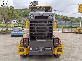 中古建設機械 中古 コマツ KOMATSU モーターグレーダー アーティキュレート式 GD405-7